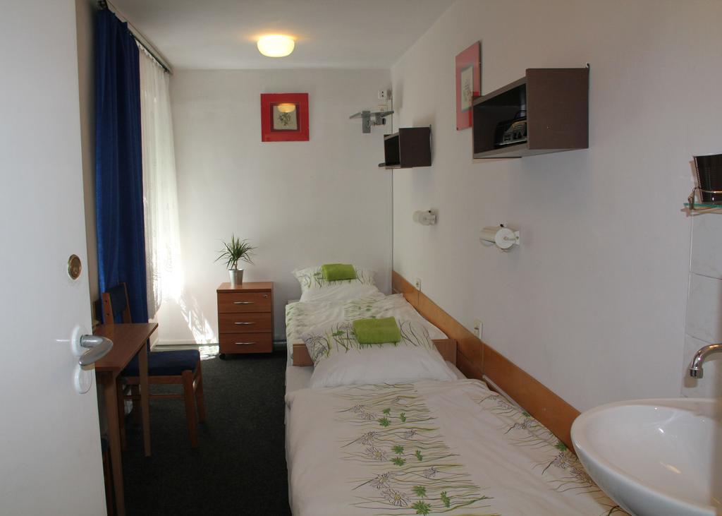 Hotel Mistia Cracovia Habitación foto